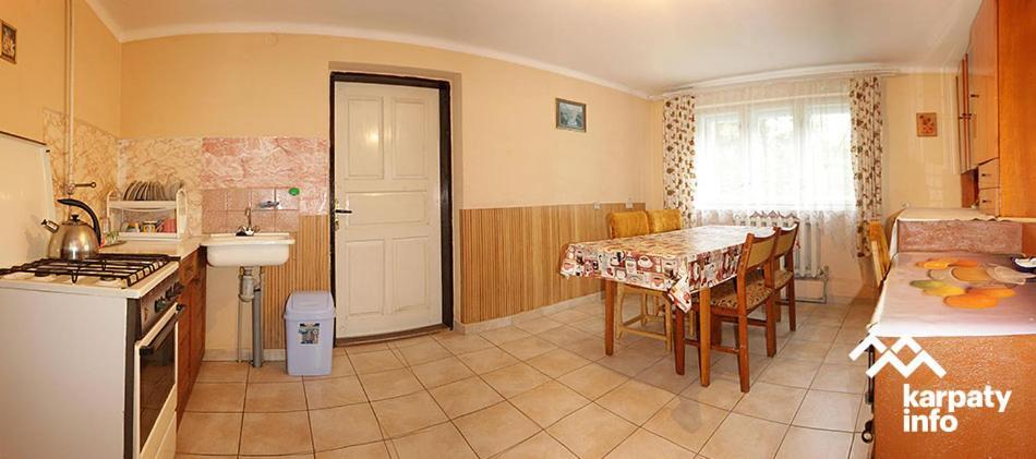 Садиба В Катерини Volovets Exterior foto